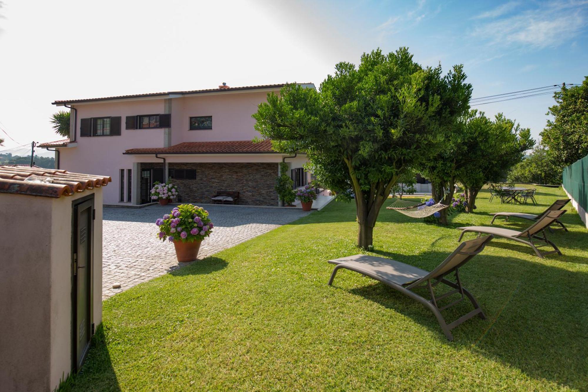 Suite Em Viana Do Castelo Exterior photo